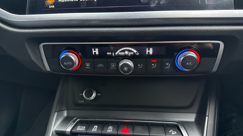 Audi Q3 35 TFSI S Line 5dr Petrol Estate